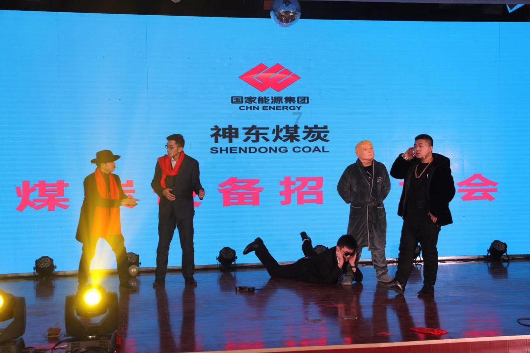 阚清子绿色清凉吊带裙,夏日穿搭的新宠